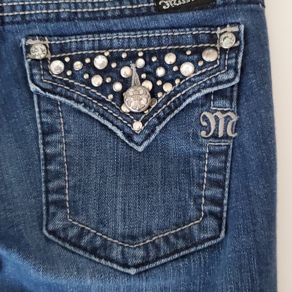 Miss Me Distressed Straight Jeans Flap Pocket 28 - Picture 6 of 8